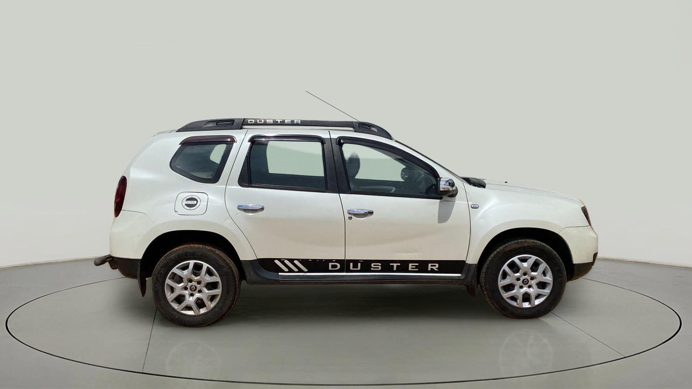 2016 Renault Duster RXL 1.6 PETROL, Petrol, Manual, 63,292 km, Right Side View