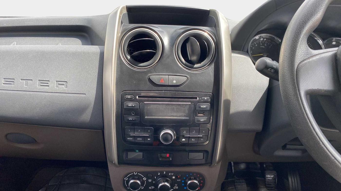 2016 Renault Duster RXL 1.6 PETROL, Petrol, Manual, 63,292 km, Air Conditioner