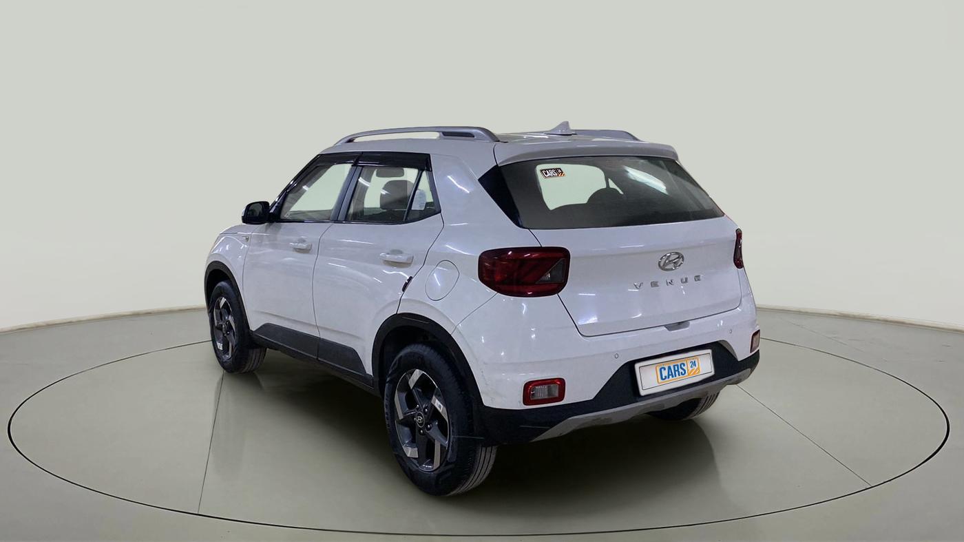 2020 Hyundai VENUE S 1.2, Petrol, Manual, 23,592 km, Left Back Diagonal