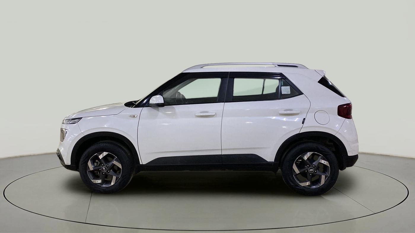2020 Hyundai VENUE S 1.2, Petrol, Manual, 23,592 km, Left Side