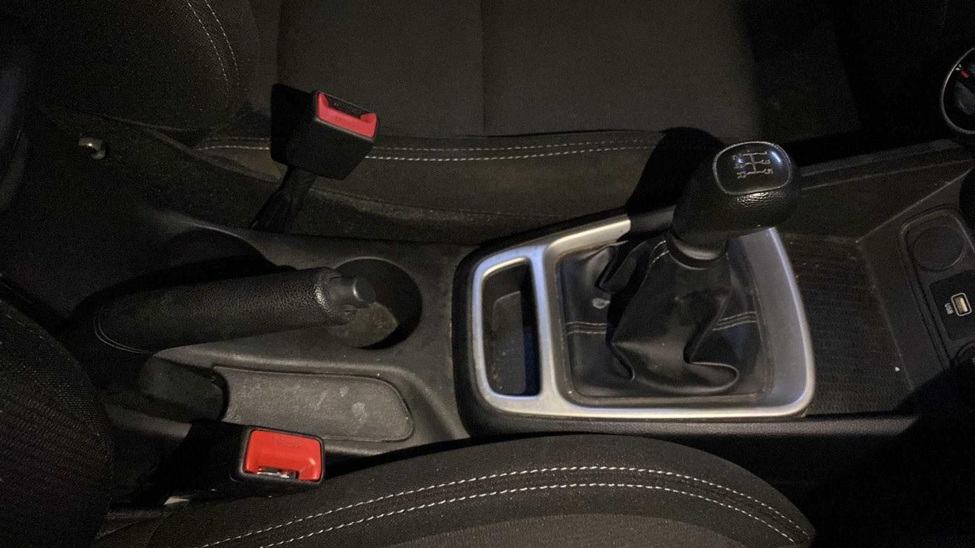 2020 Hyundai VENUE S 1.2, Petrol, Manual, 23,592 km, Gear Lever