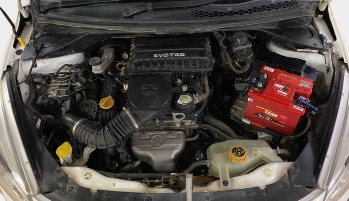 2017 Tata Tiago XZ PETROL, Petrol, Manual, 57,153 km, Open Bonet