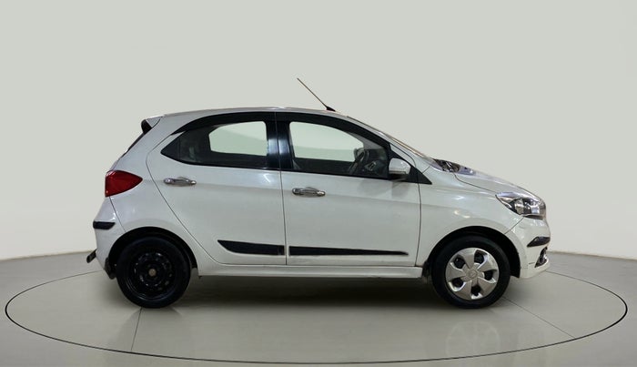 2017 Tata Tiago XZ PETROL, Petrol, Manual, 57,153 km, Right Side View