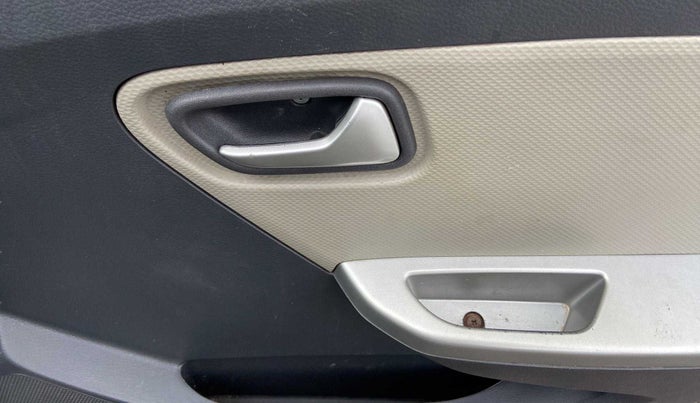 2018 Maruti Alto K10 VXI, CNG, Manual, 74,121 km, Driver Side Door Panels Control