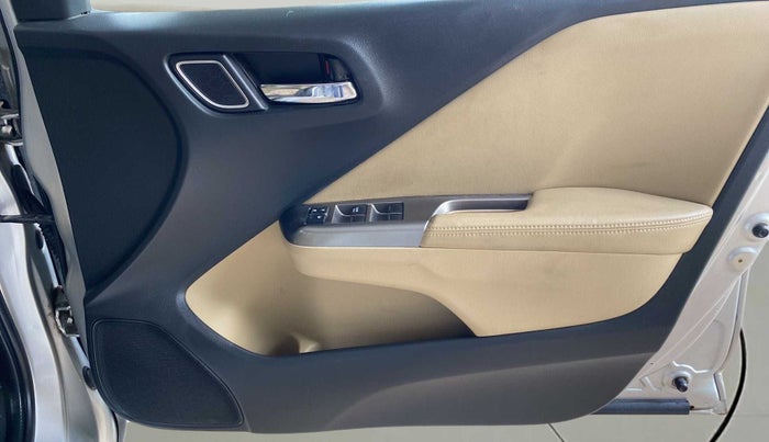 2017 Honda City 1.5L I-VTEC VX CVT, Petrol, Automatic, 43,828 km, Driver Side Door Panels Control