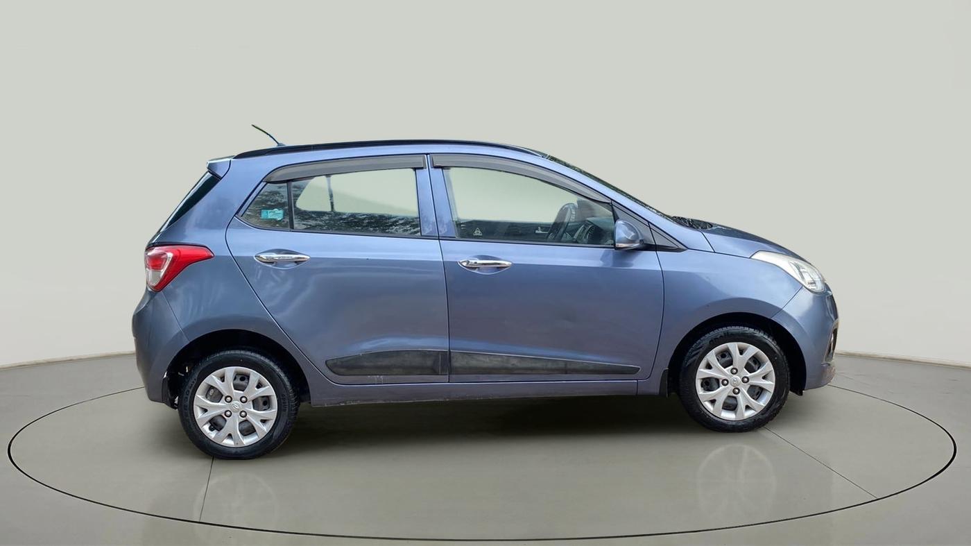 2014 Hyundai Grand i10 SPORTZ 1.2 KAPPA VTVT, Petrol, Manual, 35,541 km, Right Side View