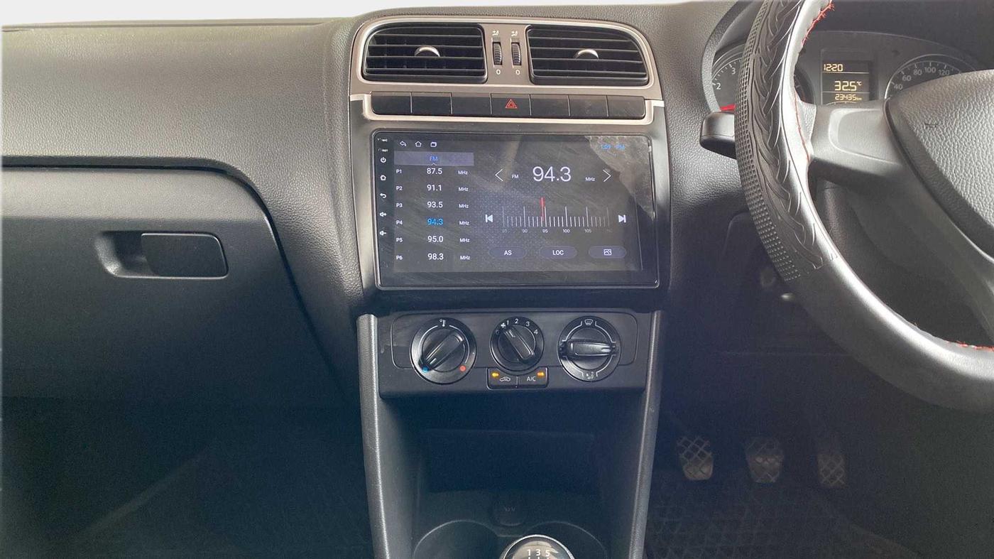2021 Volkswagen Polo TRENDLINE 1.0L, Petrol, Manual, 23,425 km, Air Conditioner