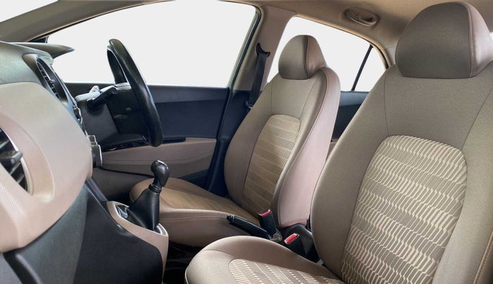 2018 Hyundai Xcent E+, Petrol, Manual, 43,633 km, Right Side Front Door Cabin