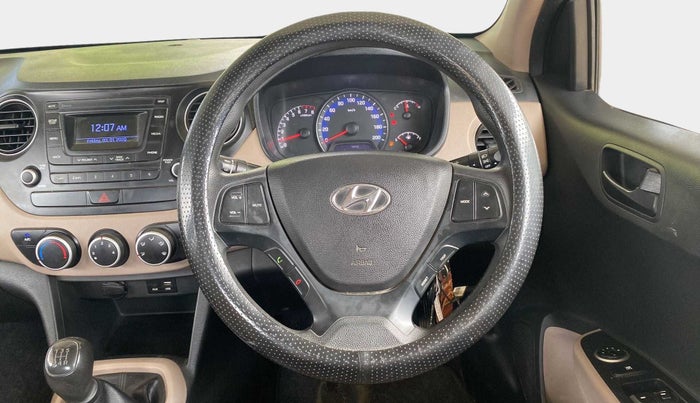 2018 Hyundai Xcent E+, Petrol, Manual, 43,633 km, Steering Wheel Close Up