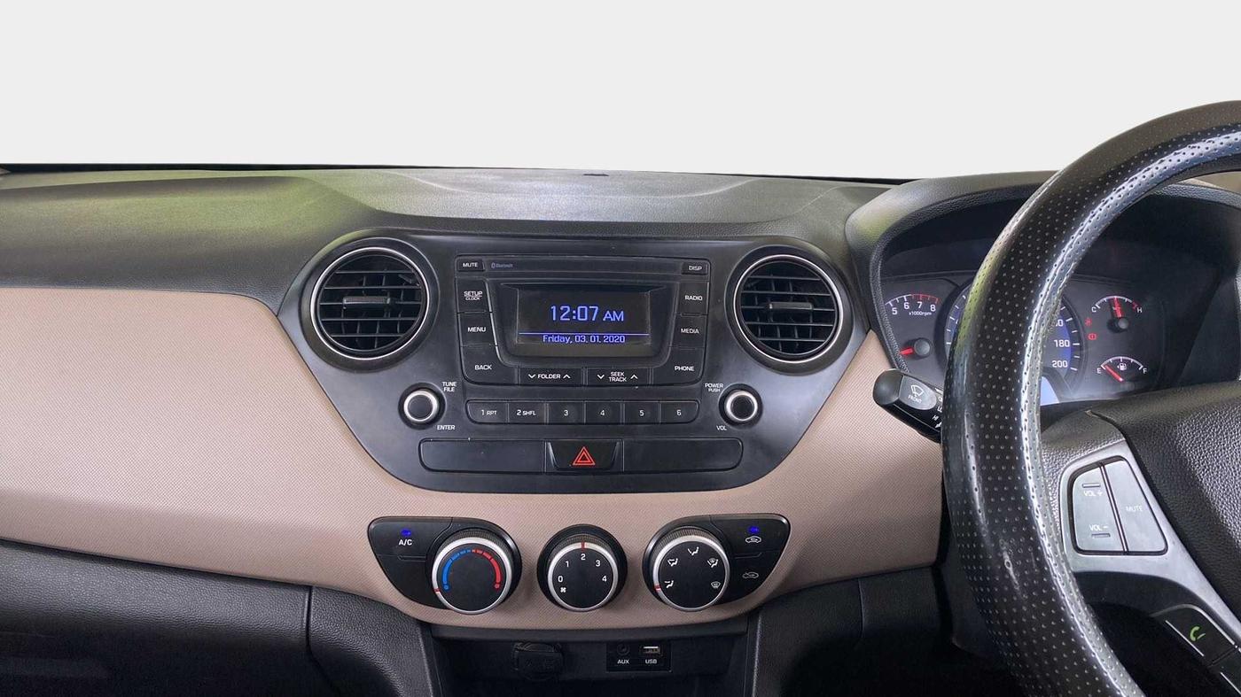 2018 Hyundai Xcent E+, Petrol, Manual, 43,633 km, Air Conditioner