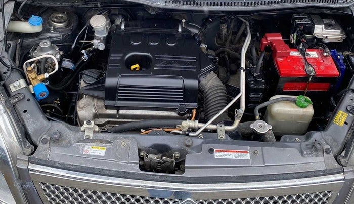 2016 Maruti Wagon R 1.0 VXI AMT, CNG, Automatic, 40,620 km, Open Bonet