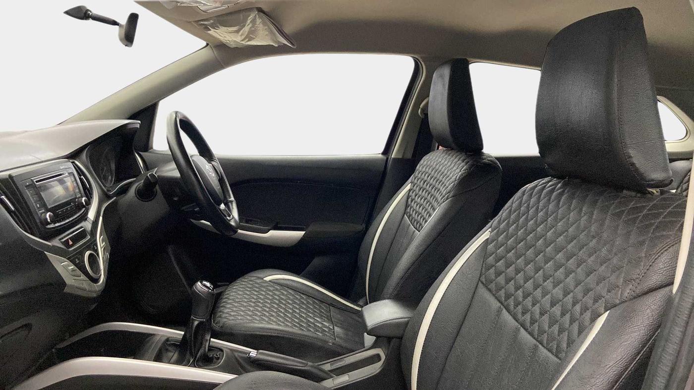 2017 Maruti Baleno DELTA PETROL 1.2, Petrol, Manual, 36,507 km, Right Side Front Door Cabin