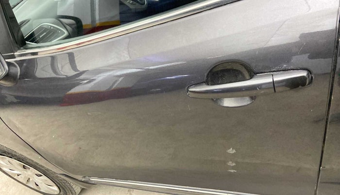 2017 Maruti Baleno DELTA PETROL 1.2, Petrol, Manual, 36,507 km, Front passenger door - Minor scratches