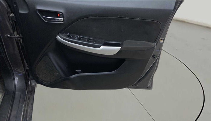 2017 Maruti Baleno DELTA PETROL 1.2, Petrol, Manual, 36,507 km, Driver Side Door Panels Control