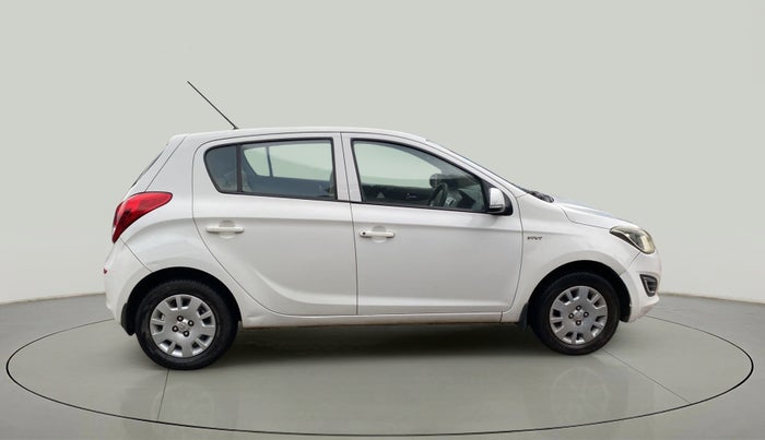 2013 Hyundai i20 MAGNA 1.2, Petrol, Manual, 59,109 km, Right Side