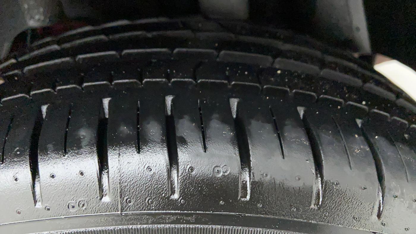 2020 Ford New Figo 1.2 TITANIUM, Petrol, Manual, 3,901 km, Left Rear Tyre Tread