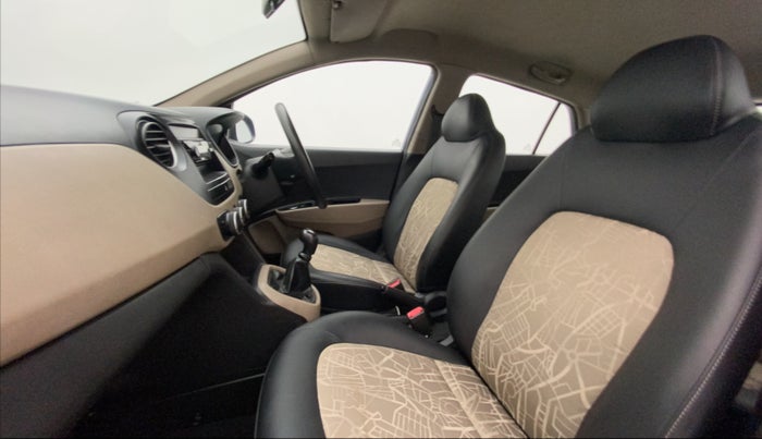 2016 Hyundai Grand i10 MAGNA 1.2 KAPPA VTVT, Petrol, Manual, 91,568 km, Right Side Front Door Cabin