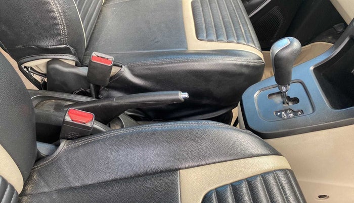 2019 Maruti New Wagon-R ZXI 1.2 AMT, Petrol, Automatic, 39,127 km, Gear Lever