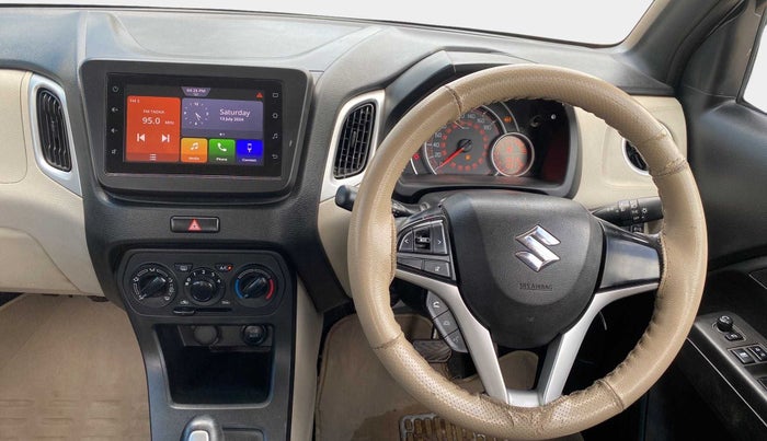 2019 Maruti New Wagon-R ZXI 1.2 AMT, Petrol, Automatic, 39,127 km, Steering Wheel Close Up