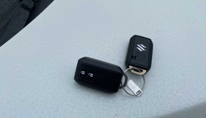 2021 Maruti XL6 ZETA MT, Petrol, Manual, 19,967 km, Key Close Up