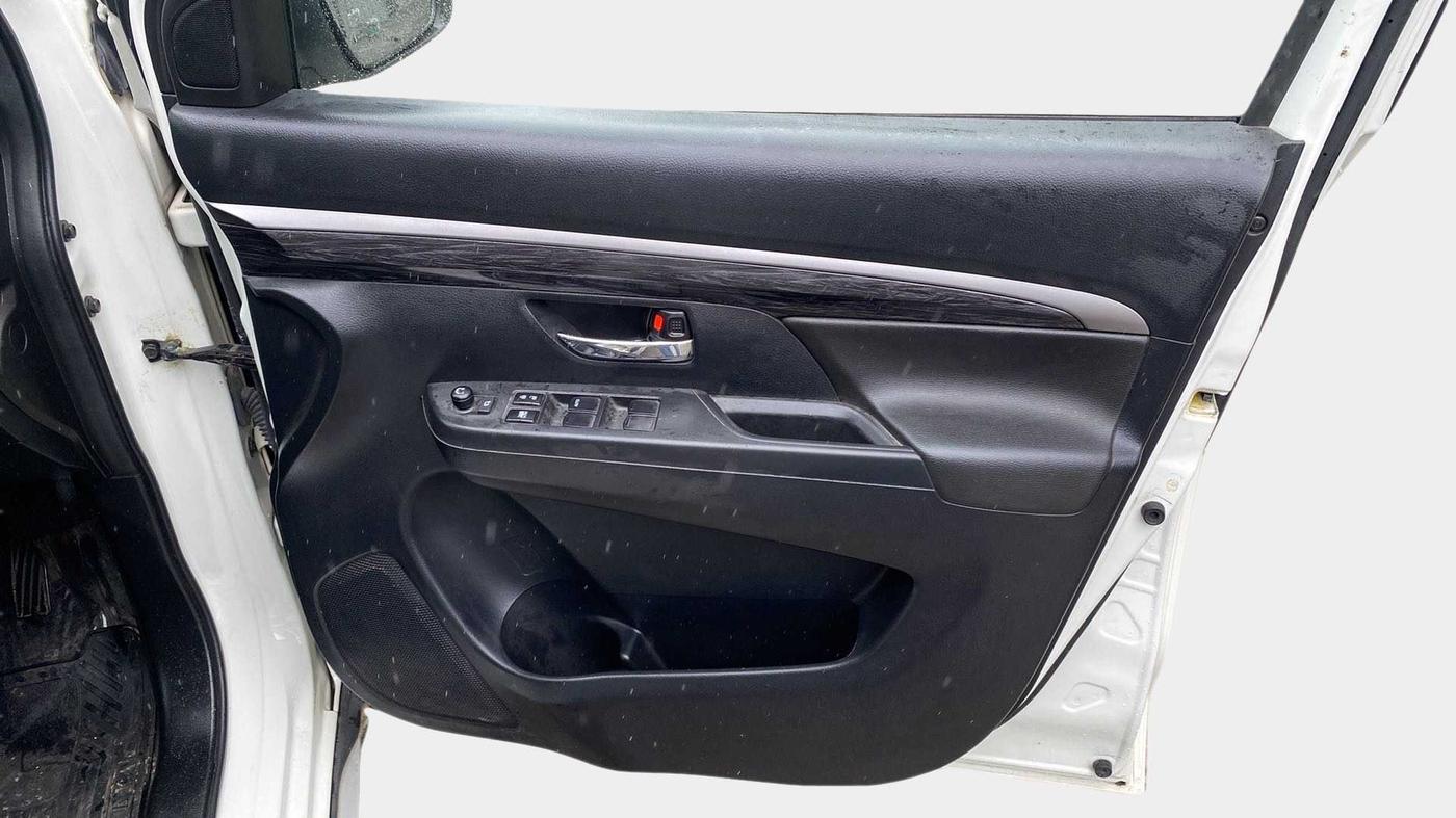 2021 Maruti XL6 ZETA MT, Petrol, Manual, 19,967 km, Driver Side Door Panels Control