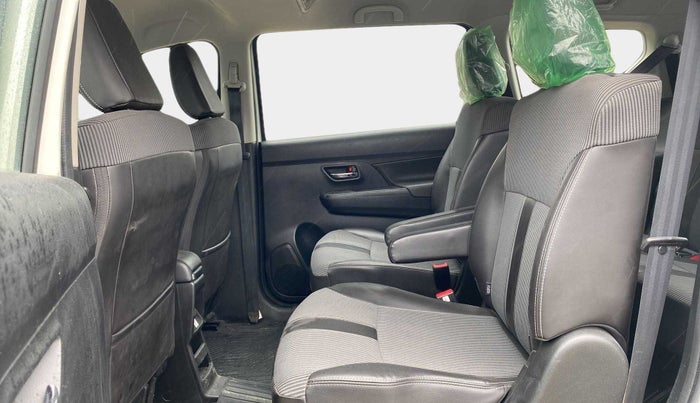 2021 Maruti XL6 ZETA MT, Petrol, Manual, 19,967 km, Right Side Rear Door Cabin