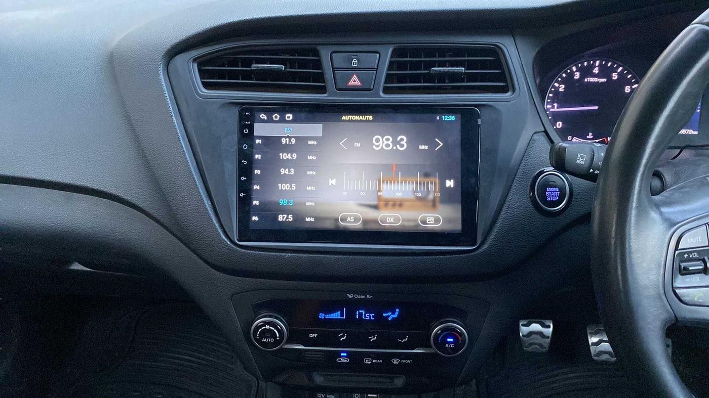 2017 Hyundai i20 Active 1.2 SX, Petrol, Manual, 35,581 km, Air Conditioner