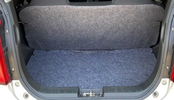 2022 Maruti Alto LXI O, Petrol, Manual, 1,011 km, Boot Inside