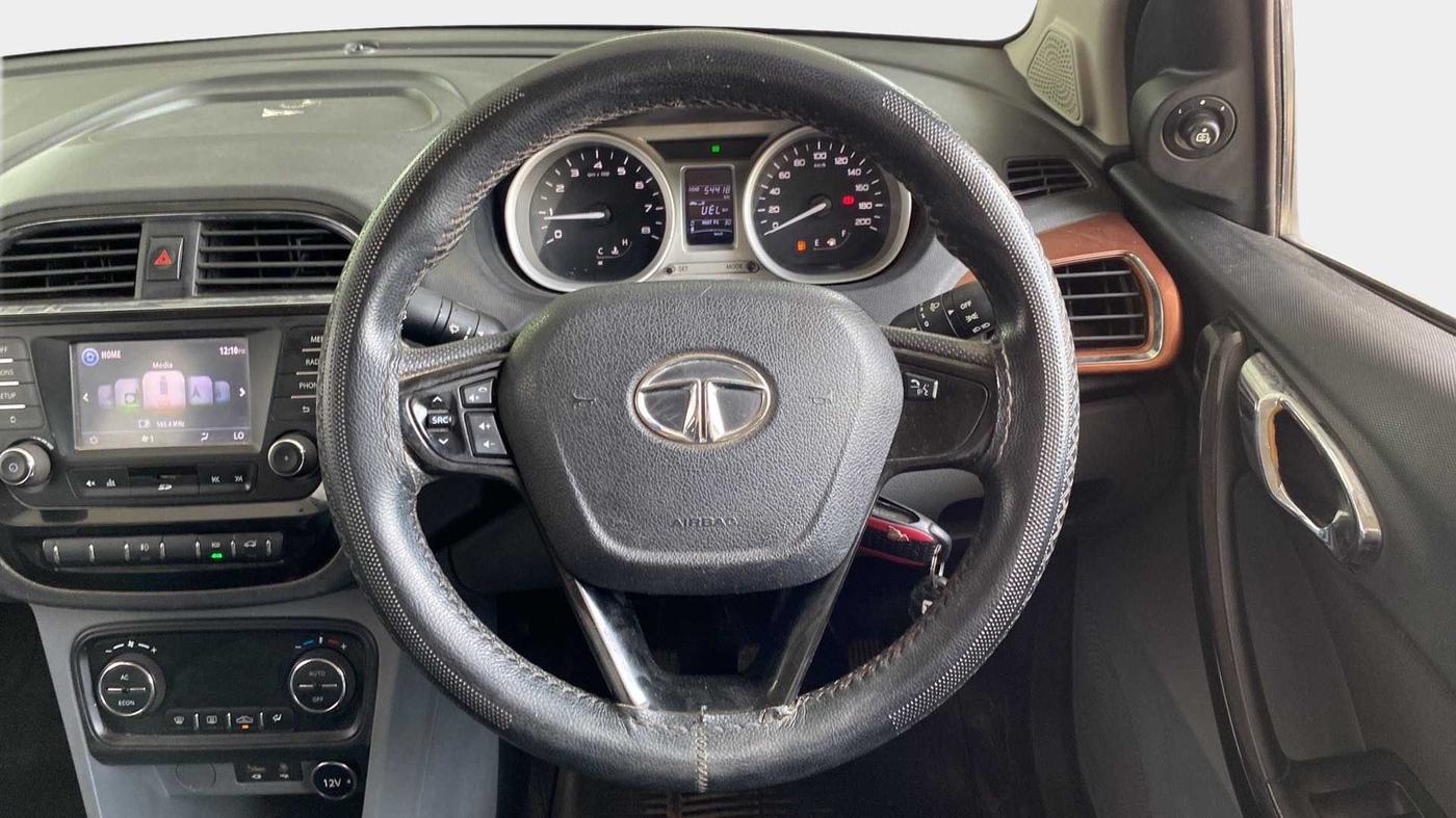 2017 Tata TIGOR XZ (O) PETROL, Petrol, Manual, 54,405 km, Steering Wheel Close Up