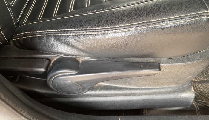2017 Tata TIGOR XZ (O) PETROL, Petrol, Manual, 54,405 km, Driver Side Adjustment Panel