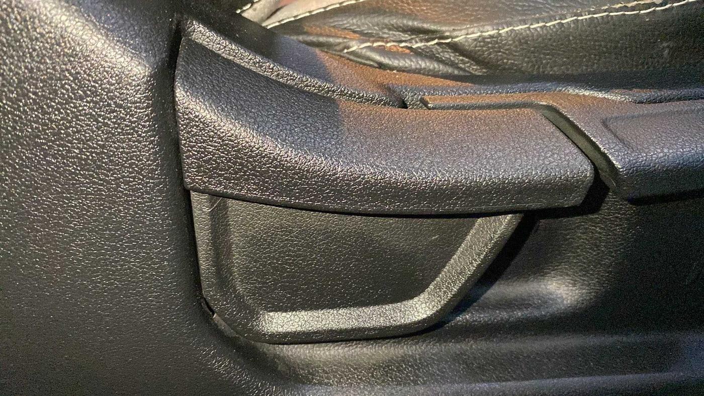 2023 Hyundai NEW I20 ASTA (O) 1.2 AT, Petrol, Automatic, 10,520 km, Driver Side Adjustment Panel