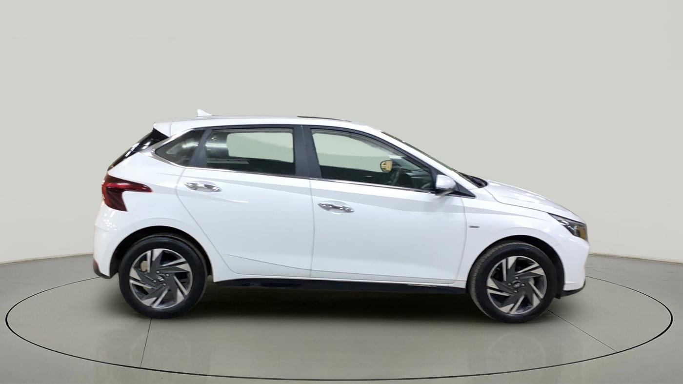 2023 Hyundai NEW I20 ASTA (O) 1.2 AT, Petrol, Automatic, 10,520 km, Right Side View