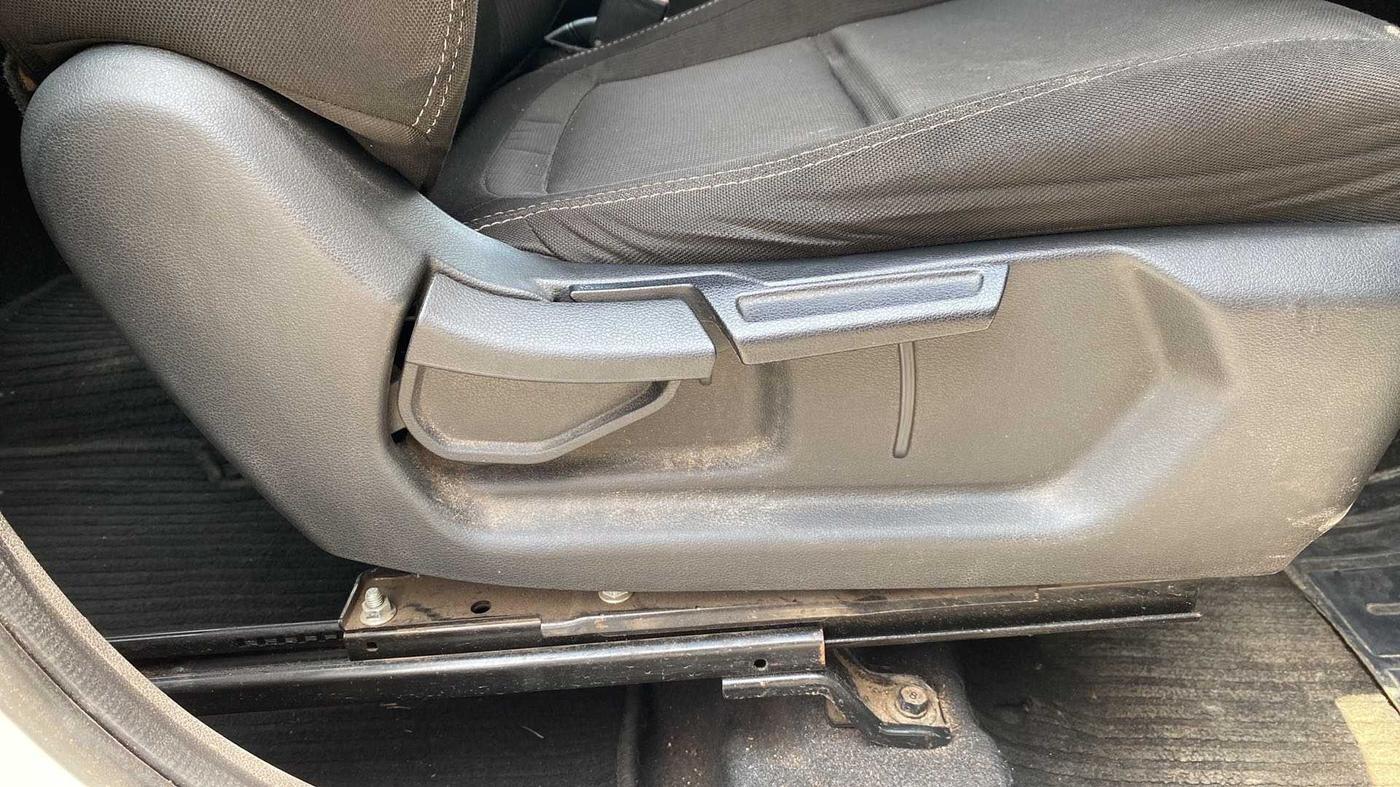 2019 Hyundai VENUE SX 1.0 TURBO, Petrol, Manual, 45,358 km, Driver Side Adjustment Panel