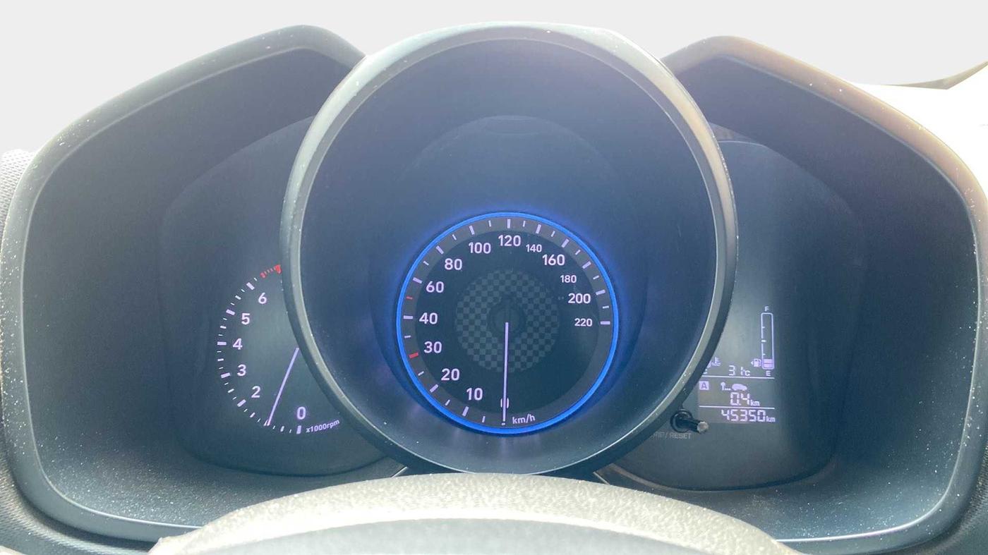 2019 Hyundai VENUE SX 1.0 TURBO, Petrol, Manual, 45,358 km, Odometer Image
