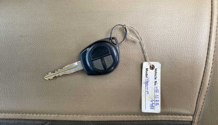 2012 Maruti Wagon R 1.0 VXI, Petrol, Manual, 60,764 km, Key Close Up