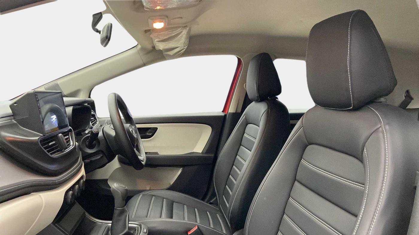 2021 Tata ALTROZ XE PETROL, Petrol, Manual, 10,980 km, Right Side Front Door Cabin