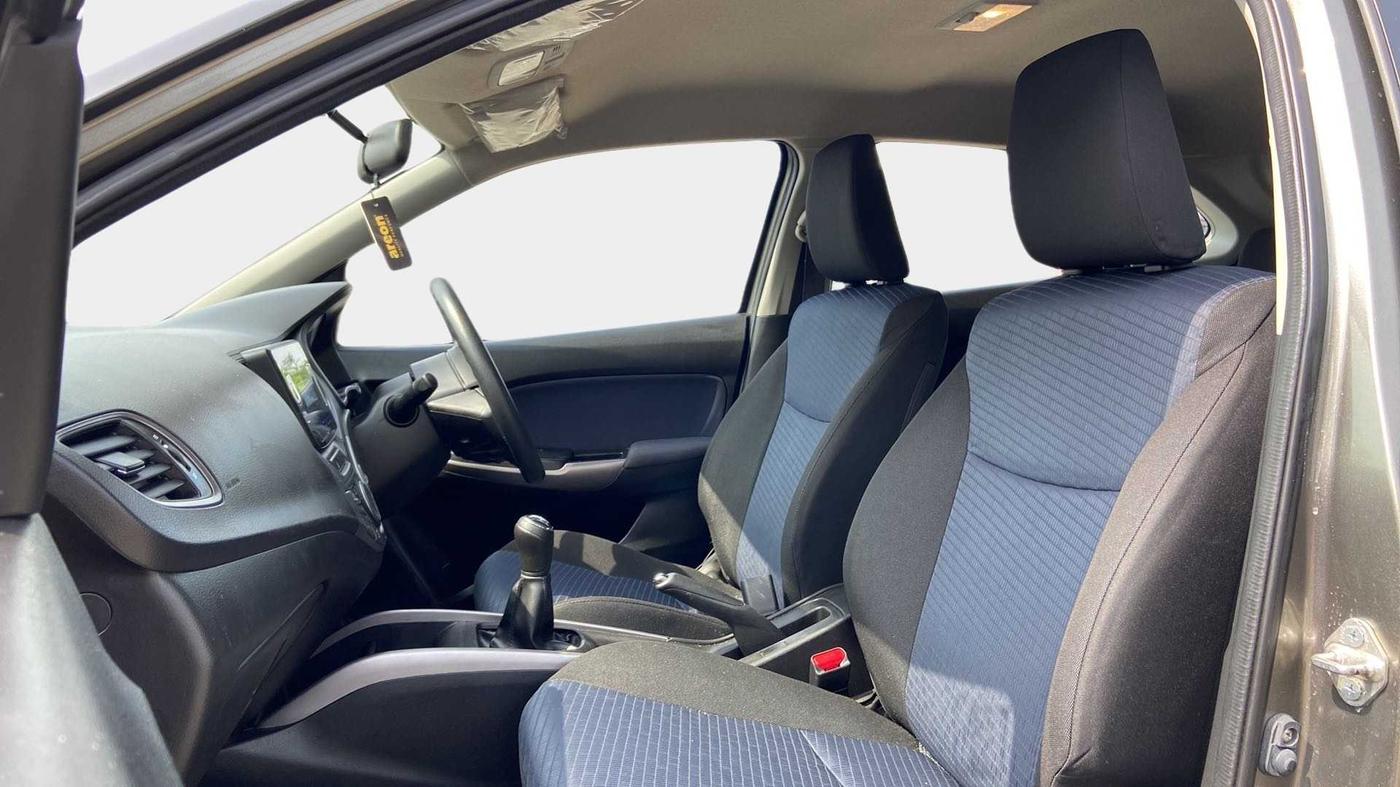 2020 Maruti Baleno DELTA PETROL 1.2, Petrol, Manual, 18,705 km, Right Side Front Door Cabin