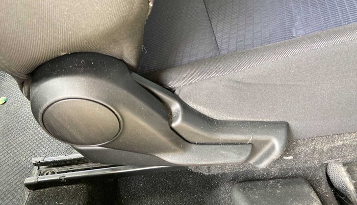 2020 Maruti Baleno DELTA PETROL 1.2, Petrol, Manual, 18,705 km, Driver Side Adjustment Panel