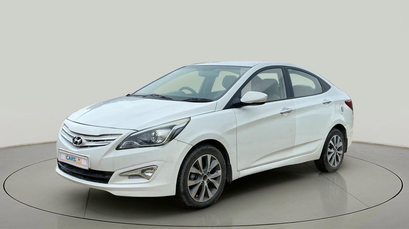 2015 Hyundai Verna FLUIDIC 4S 1.6 VTVT S(O), CNG, Manual, 94,782 km, Left Front Diagonal
