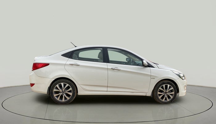 2015 Hyundai Verna FLUIDIC 4S 1.6 VTVT S(O), Petrol, Manual, 94,782 km, Right Side View