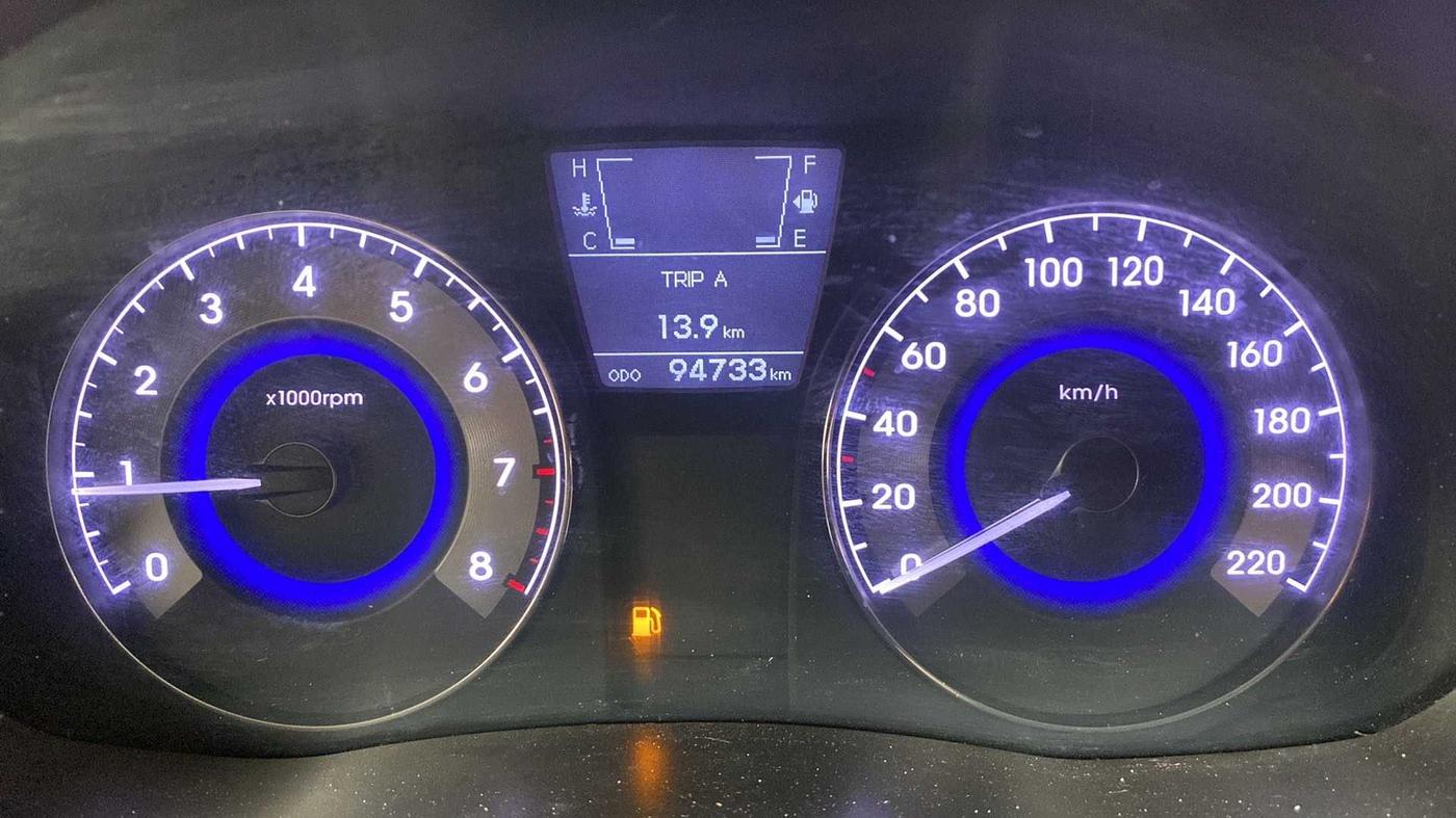 2015 Hyundai Verna FLUIDIC 4S 1.6 VTVT S(O), CNG, Manual, 94,782 km, Odometer Image