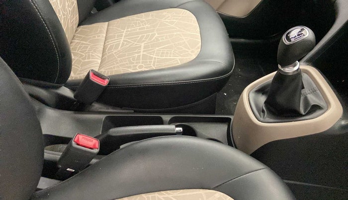 2018 Hyundai Grand i10 SPORTZ 1.2 KAPPA VTVT, Petrol, Manual, 10,212 km, Gear Lever