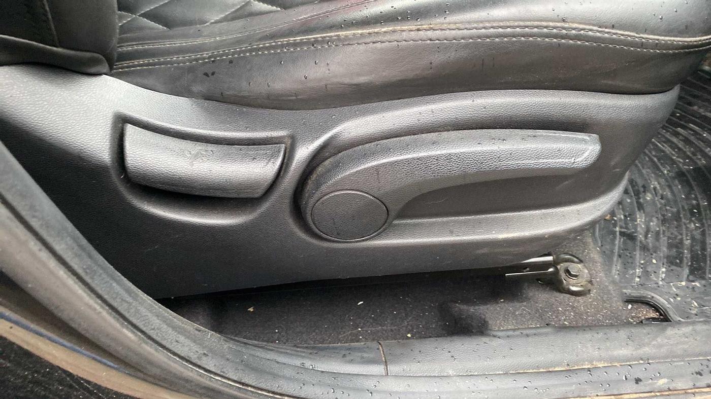 2019 Hyundai Creta SX AT 1.6 PETROL, Petrol, Automatic, 38,554 km, Driver Side Adjustment Panel