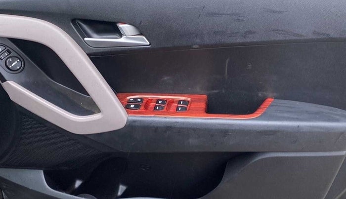 2019 Hyundai Creta SX AT 1.6 PETROL, Petrol, Automatic, 38,554 km, Driver Side Door Panels Control