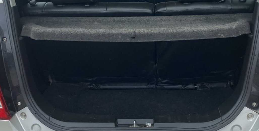 2016 Maruti Wagon R 1.0 VXI AMT, Petrol, Automatic, 63,001 km, Boot Inside