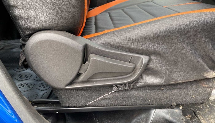 2022 Maruti Alto K10 VXI PLUS, Petrol, Manual, 2,821 km, Driver Side Adjustment Panel