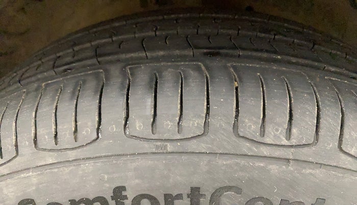 2017 Maruti Celerio VXI AMT (O), Petrol, Automatic, 41,506 km, Right Front Tyre Tread