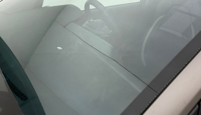 2017 Honda Brio VX AT, Petrol, Automatic, 94,995 km, Front windshield - Minor spot on windshield