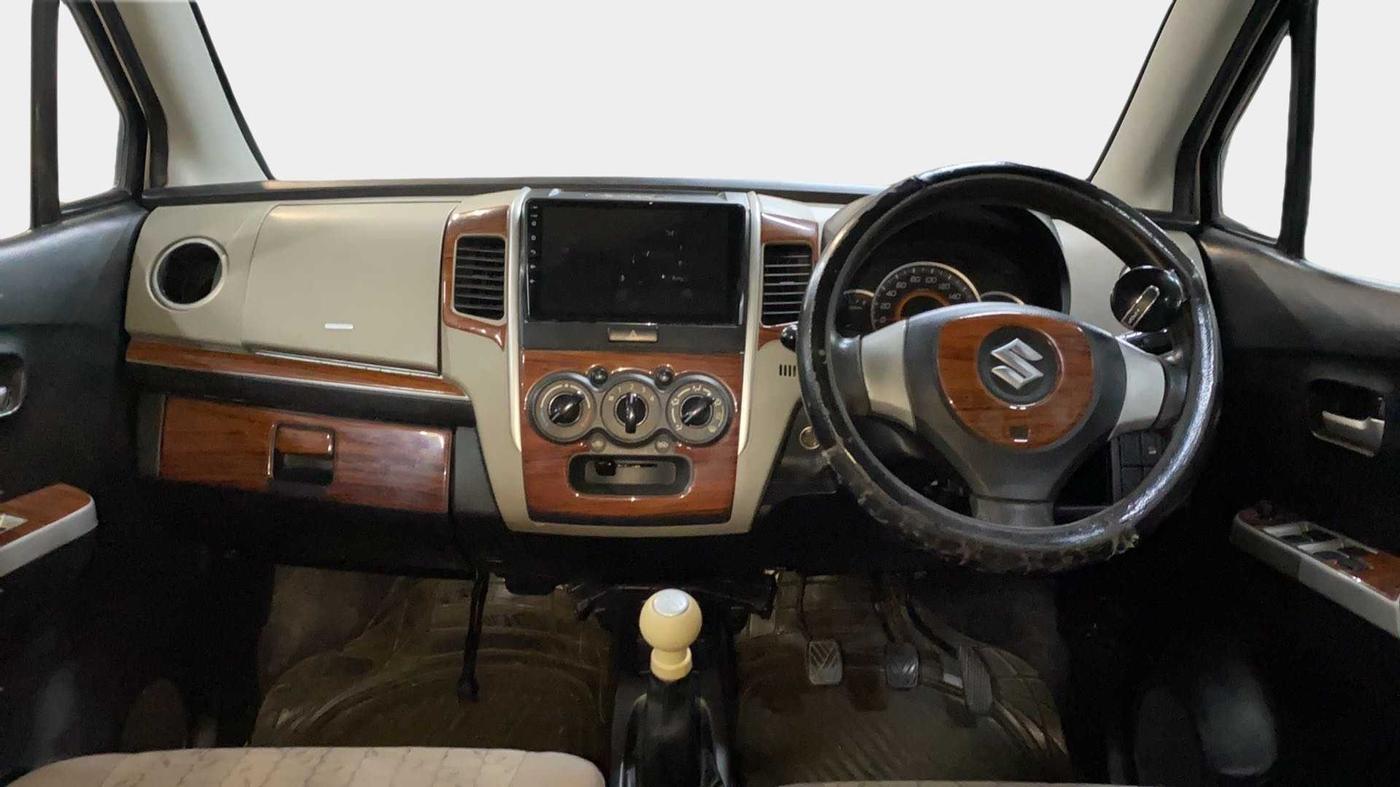 2013 Maruti Wagon R 1.0 VXI, Petrol, Manual, 87,679 km, Dashboard
