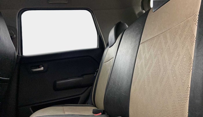 2019 Maruti New Wagon-R ZXI 1.2, Petrol, Manual, 34,898 km, Right Side Rear Door Cabin